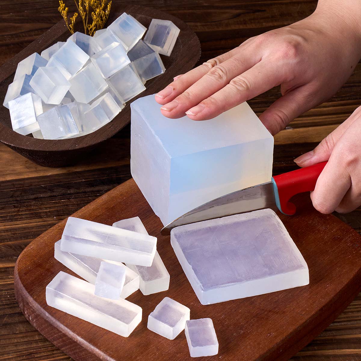 Soap Making Glycerin Base - เบสสบู่กลีเซอรีนสีขาวใส ออร์แกนิค วีแกน สำหรับทำสบู่แบบหลอมเท ทำสบู่แฮนด์เมด กลิ่นหอม